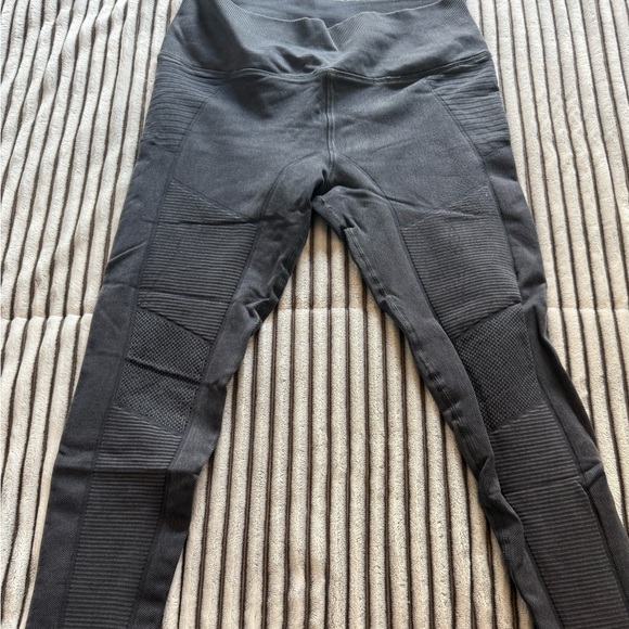 Diadora Pants - Diadora Black Textured Leggings
